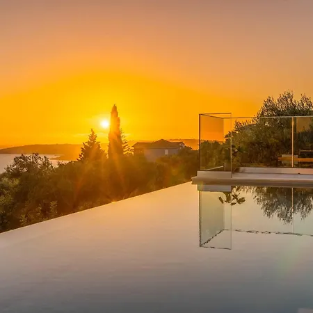 Villa Andriana *